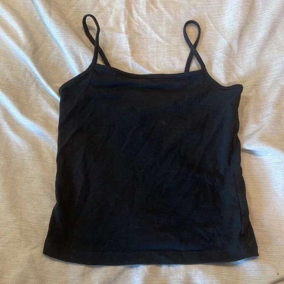 Two crop tank tops and one crop T-shirt - Picture 2 of 8